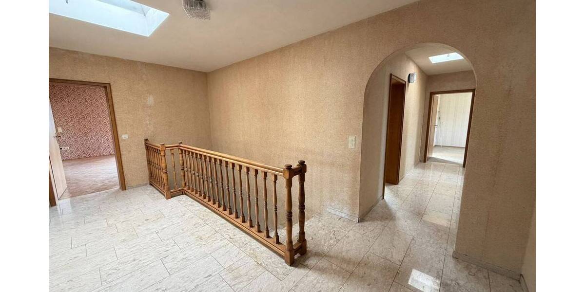 Einfamilienhaus Donauwörth - 8 Zimmer, 160 m&sup2;, 385.000&euro; | Angebot:26852131