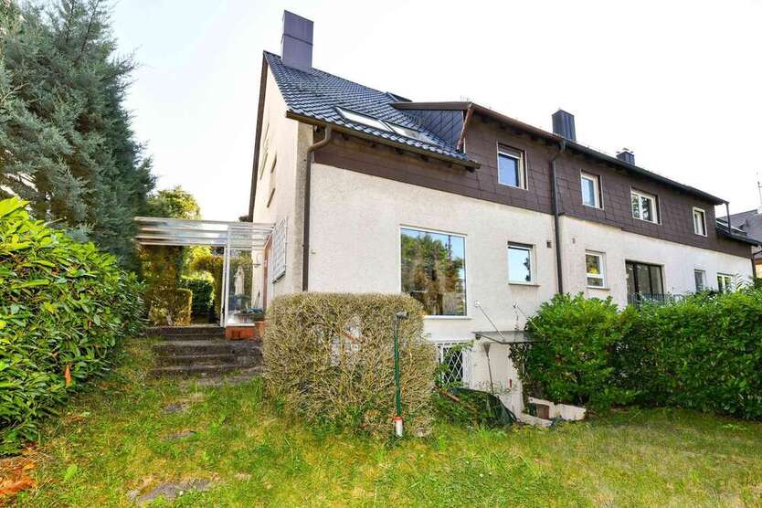 Haus zum Kaufen in Gerlingen 895.000 € 217.45 m² 7 zimmer