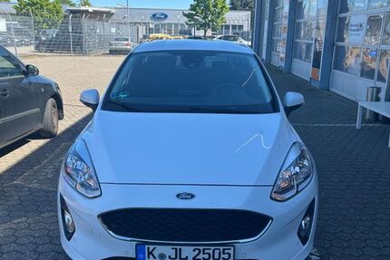 Ford Fiesta 72.000 km 9.000 &euro; Köln 50859