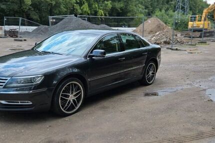 VW Phaeton