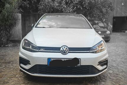 VW Golf 147.000 km 15.400 &euro; Klötze 38486