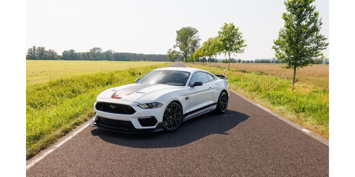 Ford Mustang 6.500 km 41.999 &euro; Nauen 14641