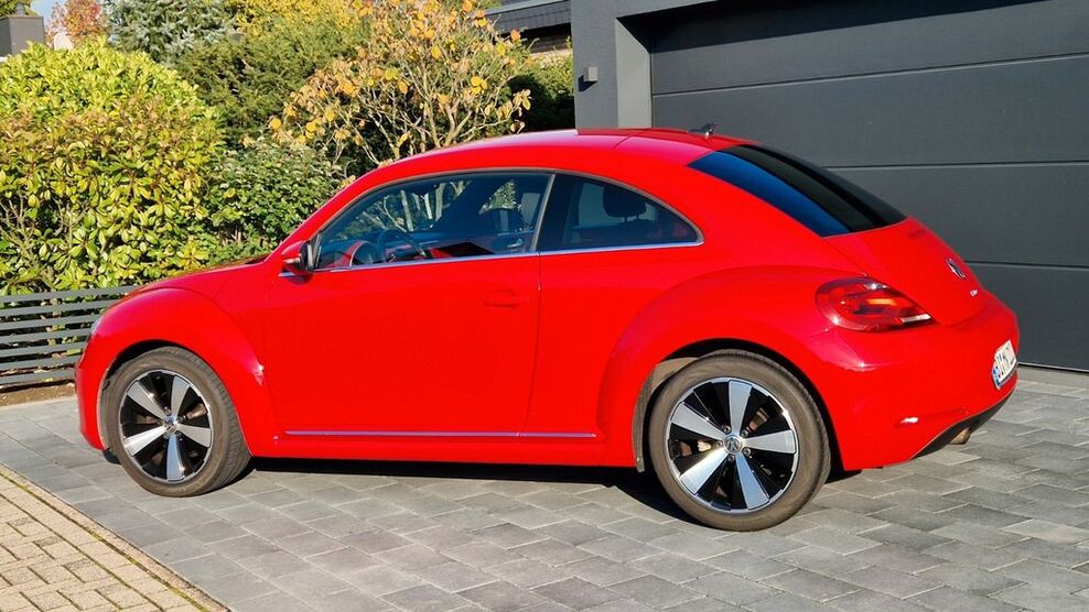 VW Beetle 95.500 km 9.900 € Bielefeld 33699