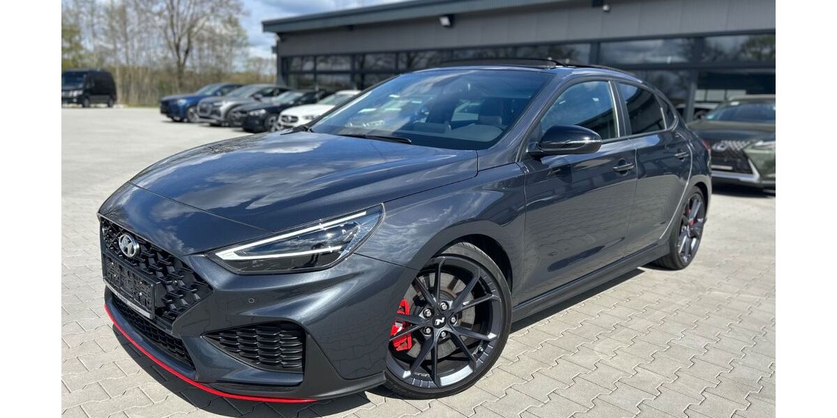 Hyundai i30 113.896 km 26.989 &euro; Nordhorn 48531