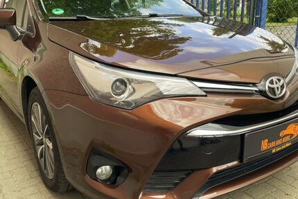 Toyota Avensis 158.300 km 10.990 &euro; Berlin 12107