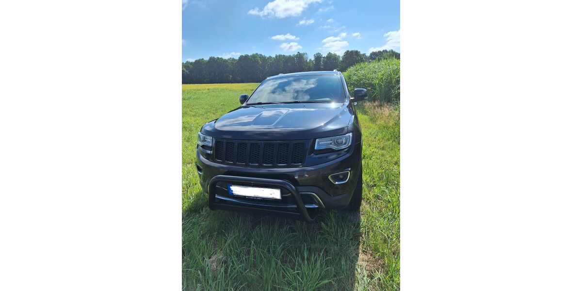 Jeep Grand Cherokee 135.000 km 17.500 &euro; Lauta 02991