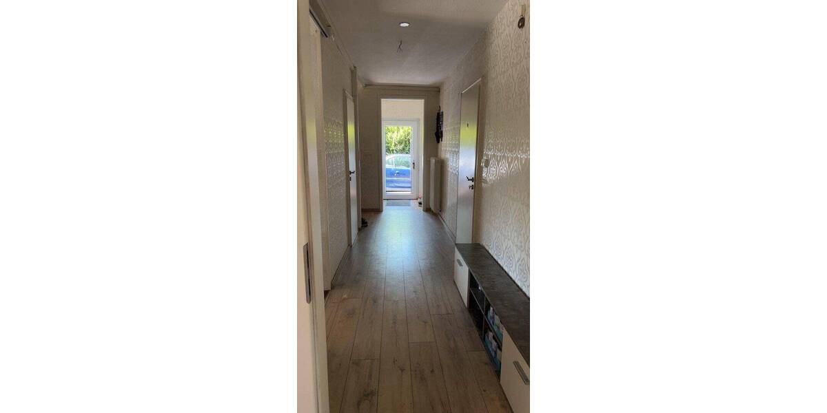 Einfamilienhaus Nordhastedt - 9 Zimmer, 220 m&sup2;, 379.000&euro; | Angebot:26657369