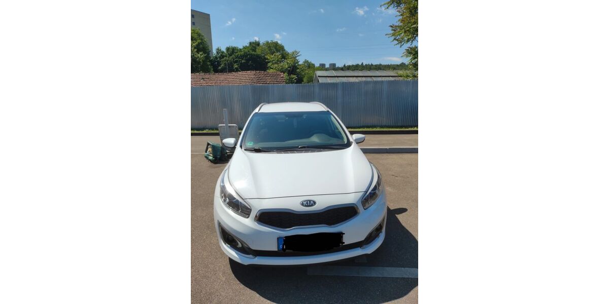 Kia ceed / Ceed 128.600 km 9.500 &euro; Esslingen am Neckar 73730