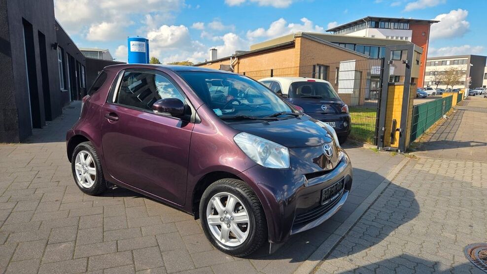 Toyota IQ 94.000 km 4.390 € Norderstedt 22848