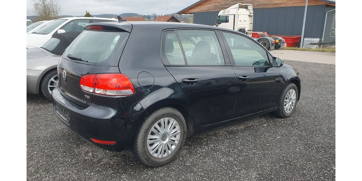 VW Golf 137.271 km 8.500 &euro; Malgersdorf 84333