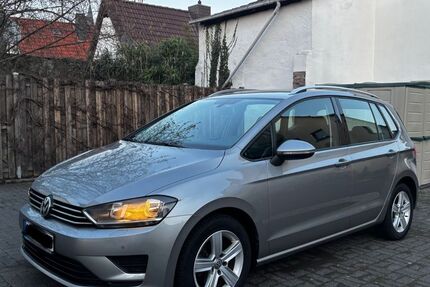 VW Golf Sportsvan 115.700 km 11.200 &euro; Rödermark 63322