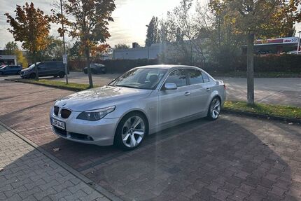 BMW 525