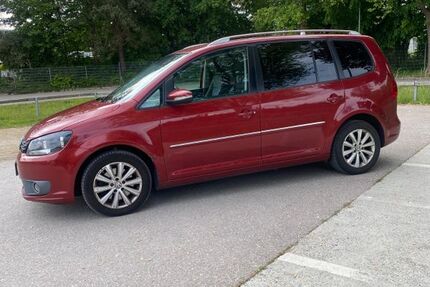 VW Touran 241.000 km 5.900 &euro; Friedberg 86316