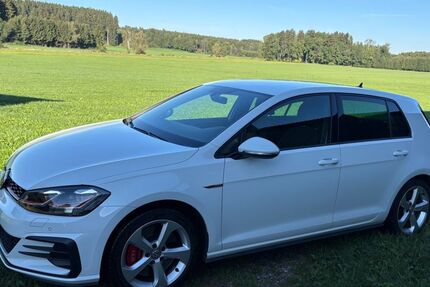 VW Golf 70.300 km 20.900 &euro; Böhen 87736