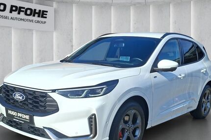 Ford Kuga 13.771 km 32.250 &euro; Lübeck 23554