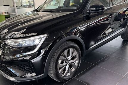 Renault Arkana 24.500 km 26.750 € Weingarten 88250