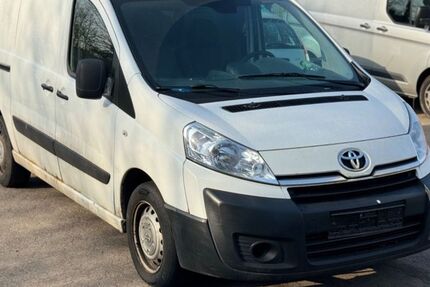 Toyota Proace (Verso) 300.000 km 3.400 &euro; Rotenburg Wümme 27356