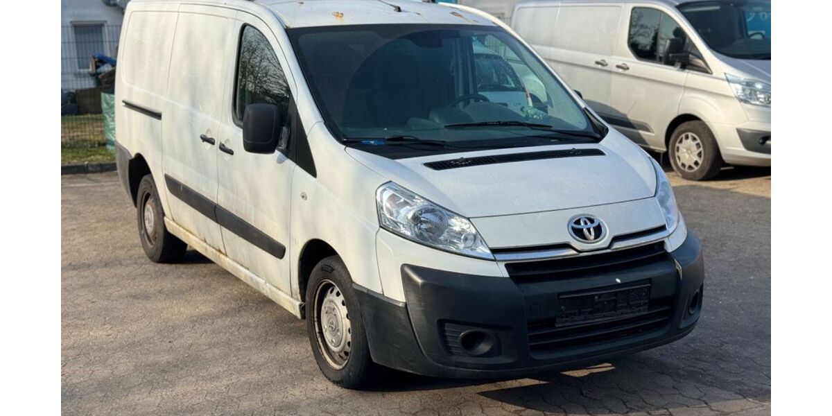 Toyota Proace (Verso) 300.000 km 3.400 &euro; Rotenburg Wümme 27356
