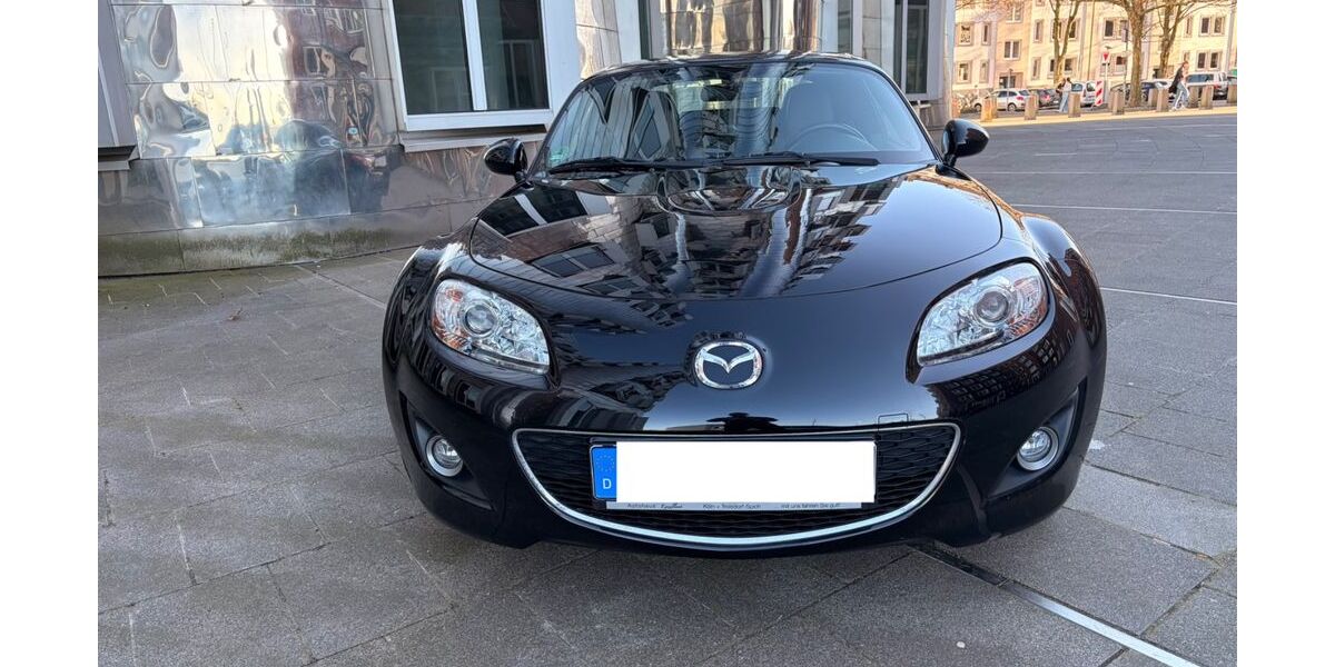 Mazda MX-5 69.000 km 14.900 &euro; Düsseldorf 40219