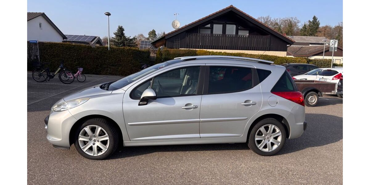 Peugeot 207 145.797 km 3.200 &euro; Maulbronn 75433