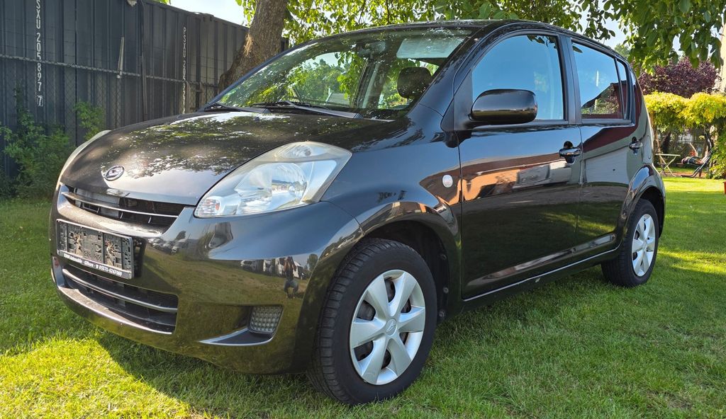 Daihatsu Sirion 183.371 km 2.150 &euro; Fredersdorf - Vogelsdorf 15370