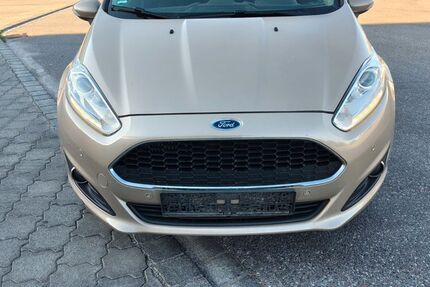 Ford Fiesta 132.800 km 2.999 &euro; Bruckmühl 83052