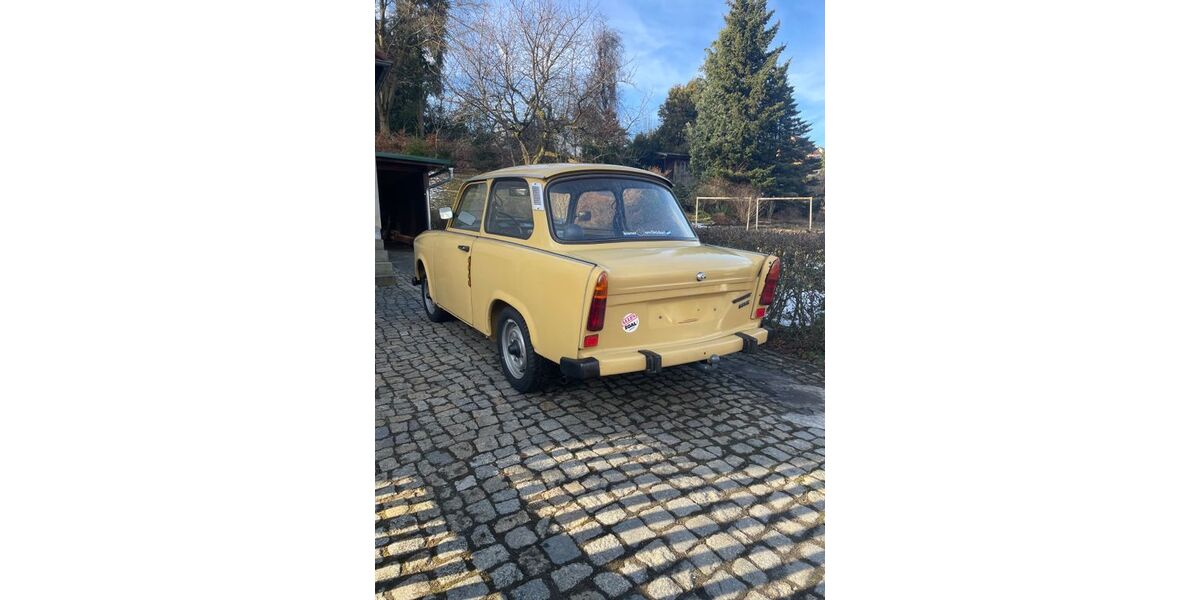 Trabant 601 3.319 km 6.200 &euro; Neukirch/Lausitz 01904