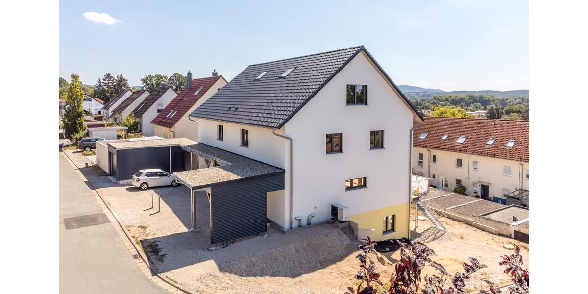 Doppelhaushälfte Forchheim - 6 Zimmer, 181 m&sup2;, 899.000&euro; | Angebot:27209468