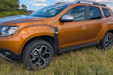Dacia Duster 85.000 km 14.800 &euro; Grafenwöhr 92655