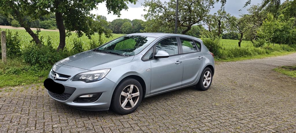 Opel Astra 108.000 km 4.200 &euro; Lingen 49808