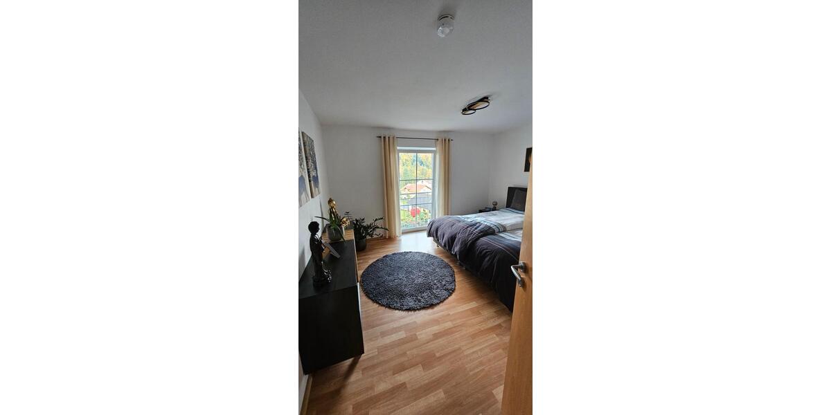 Doppelhaushälfte Osterhofen - 6 Zimmer, 140 m&sup2;, 1.150&euro; | Angebot:26337926