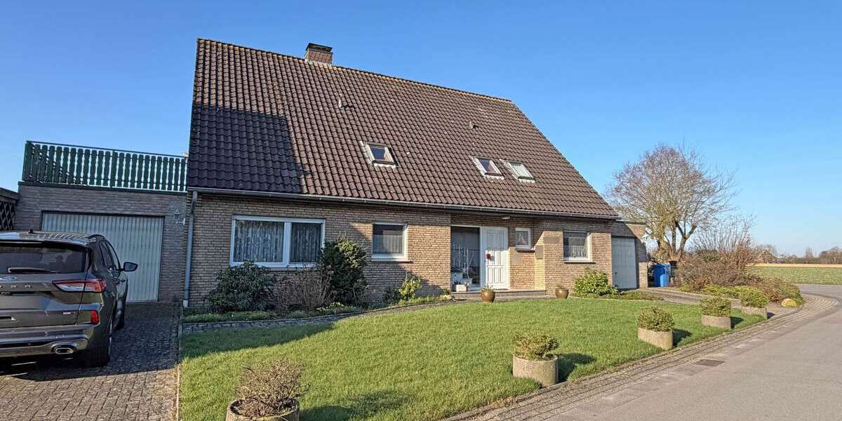 Einfamilienhaus Hamminkeln - 6 Zimmer, 200 m&sup2;, 365.000&euro; | Angebot:25606819