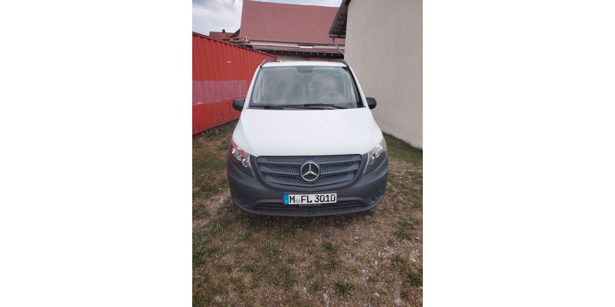 Mercedes-Benz Vito 158.000 km 9.900 &euro; München 81239