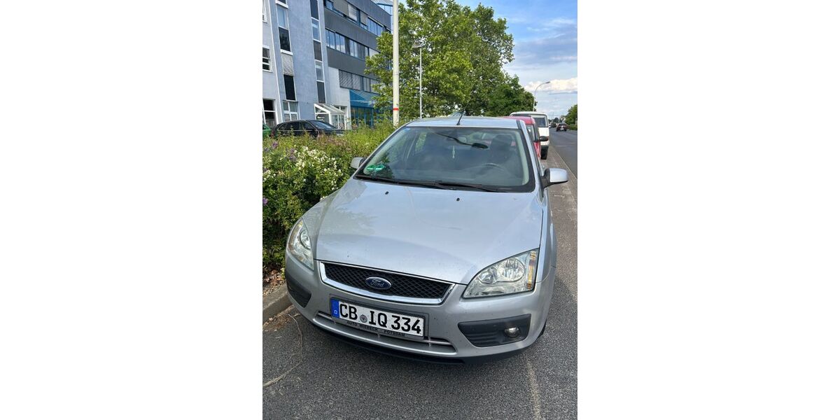 Ford Focus 211.170 km 1.000 &euro; Cottbus 03046