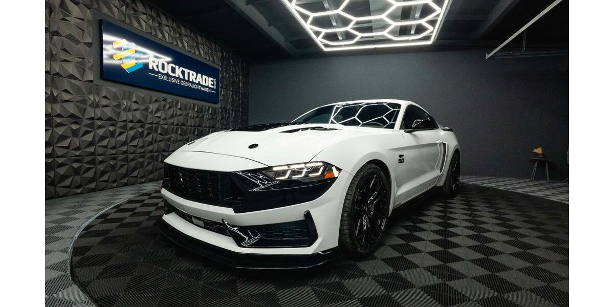 Ford Mustang 76.385 km 37.990 &euro; Leipzig 04178