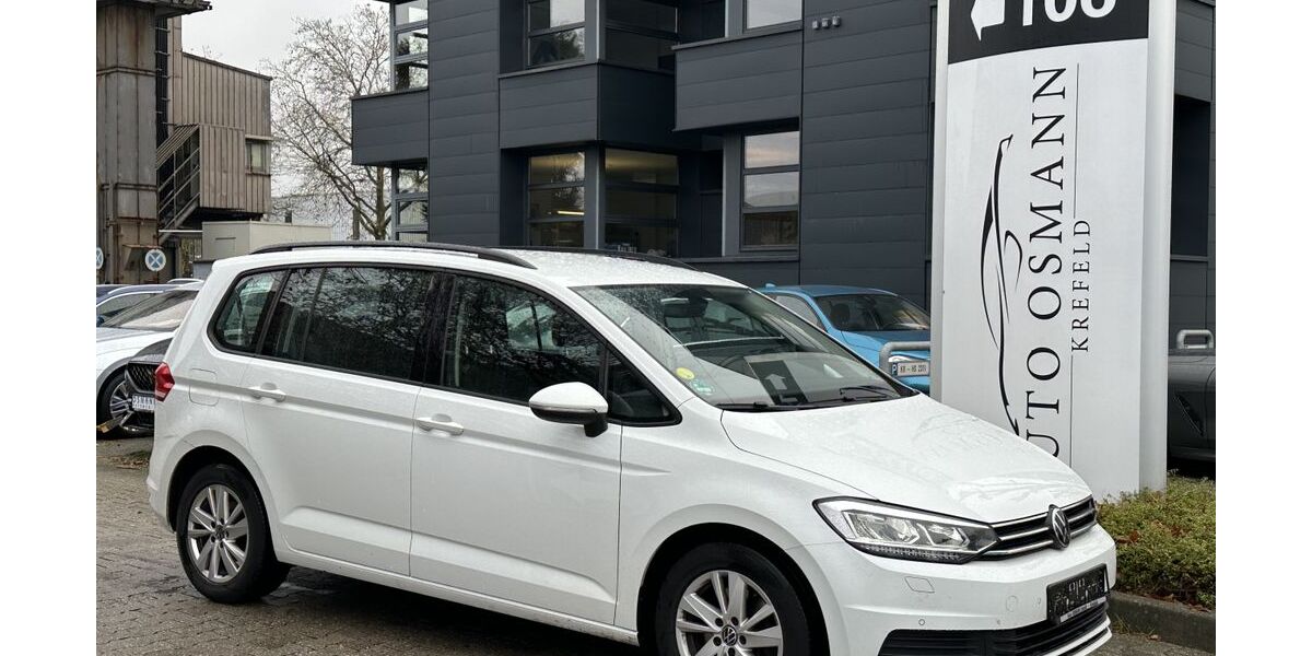 VW Touran 177.385 km 16.950 € Krefeld 47805