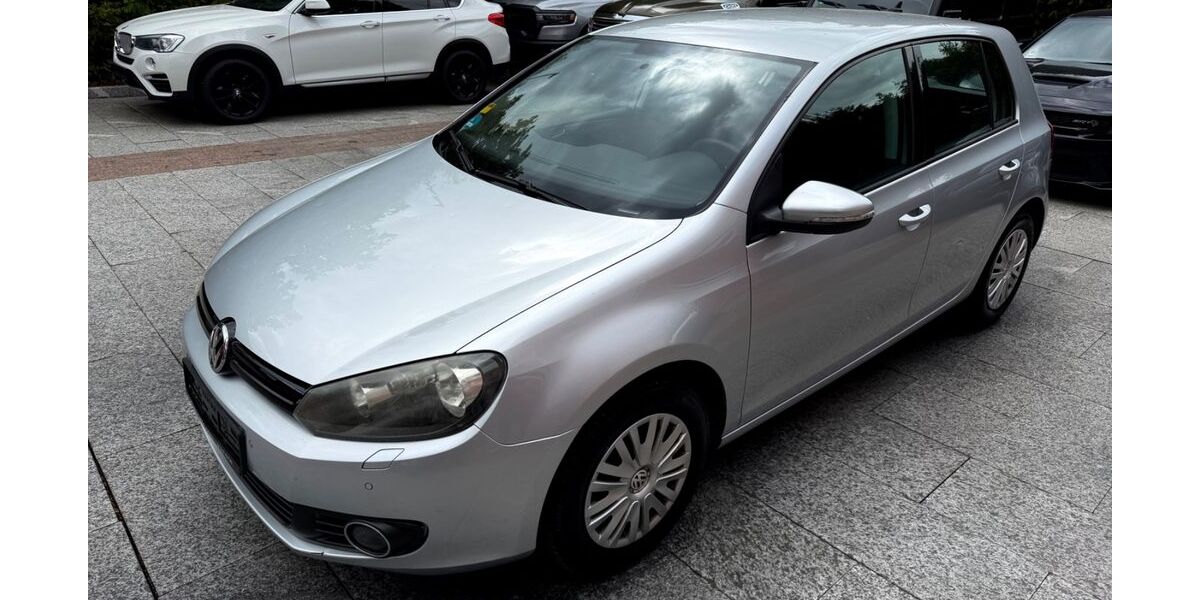 VW Golf 192.000 km 2.980 &euro; München 81827