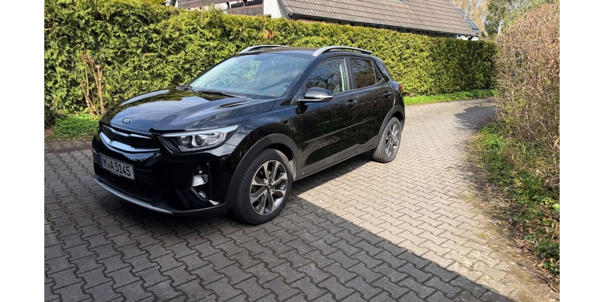Kia Stonic 63.500 km 11.200 &euro; Unterschleißheim 85716