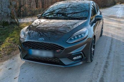 Ford Fiesta 81.626 km 16.900 &euro; Dettingen 73265