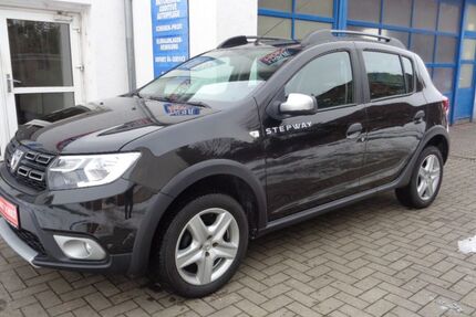 Dacia Sandero 75.228 km 9.450 &euro; Aschersleben 06449