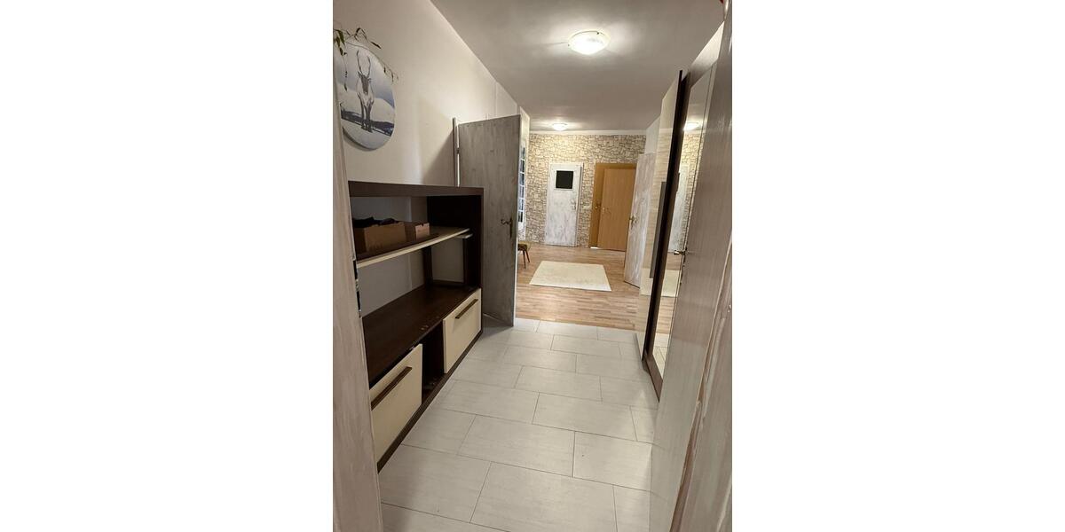 Etagenwohnung Löcknitz - 4 Zimmer, 110 m&sup2;, 550&euro; | Angebot:26130178