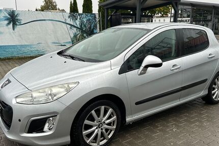Peugeot 308 153.300 km 1.300 € Laupheim 88471