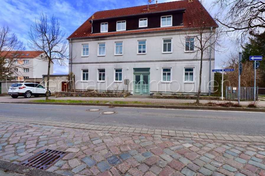 Wohnung zum Kaufen in Lychen 139.000 € 75 m² 3 zimmer