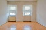Bauernhaus, Landhaus Hahnbach - 9 Zimmer, 290 m&sup2;, 175.000&euro; | Angebot:25734670