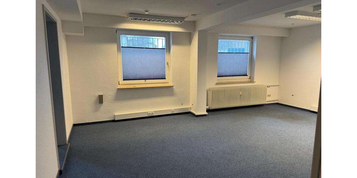 Gewerbeobjekt Finnentrop - 1.250&euro; | Angebot:24916674