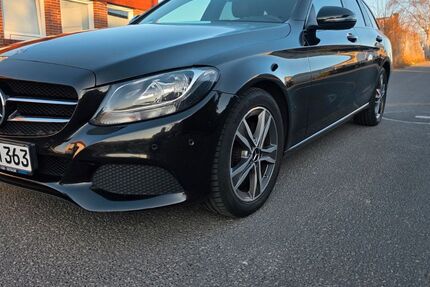 Mercedes-Benz C 220 253.877 km 10.999 &euro; Baunatal 34225