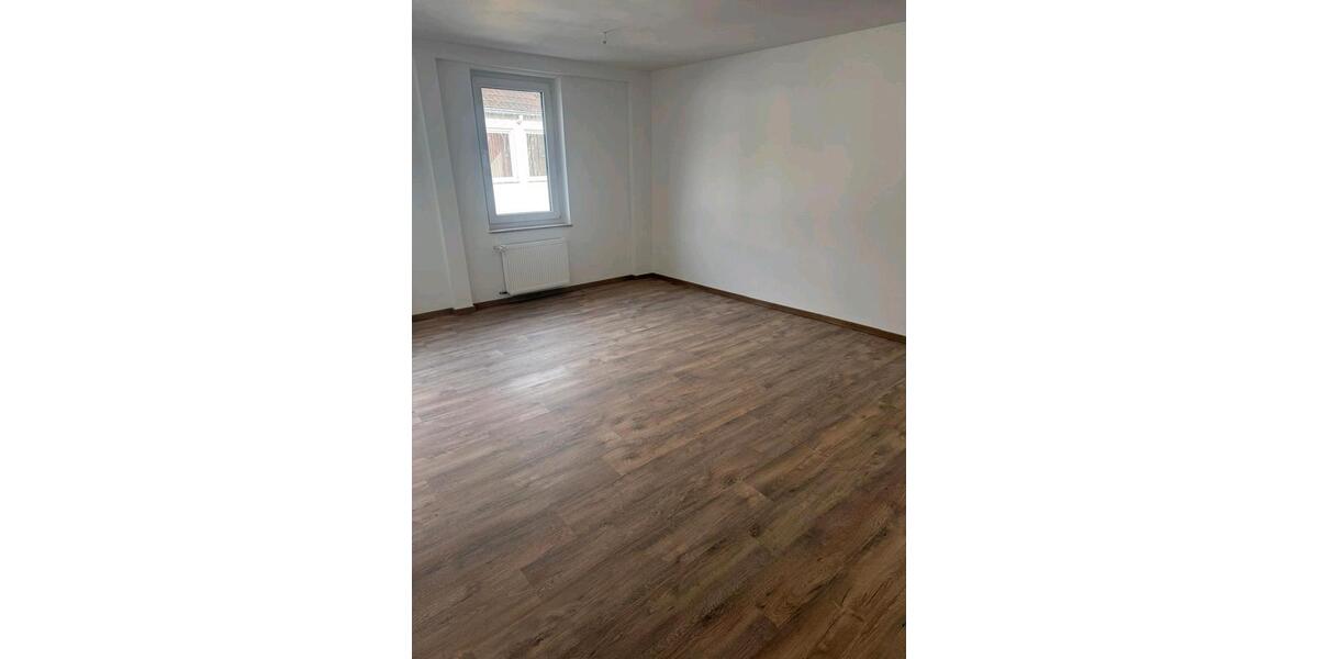 Etagenwohnung Bad Kreuznach Bad Münster am Stein-Ebernburg - 3 Zimmer, 93 m&sup2;, 1.400&euro; | Angebot:26442550