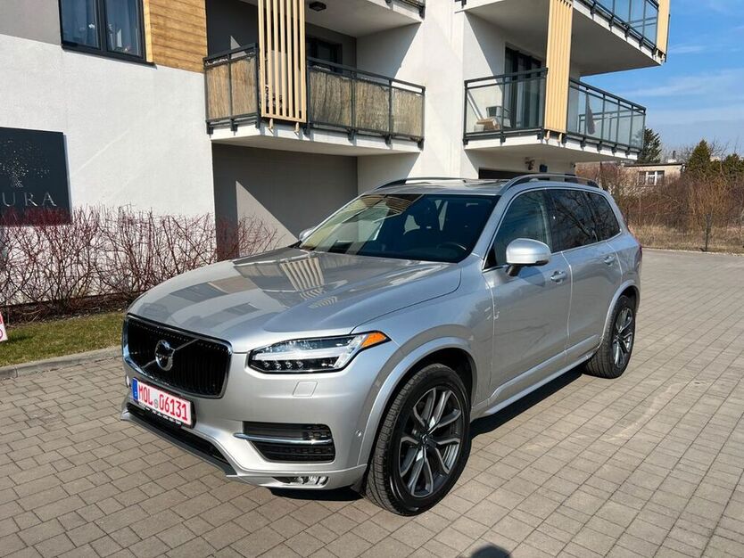 XC90