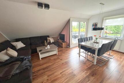 Helle Dachgeschoßwohnung mit Loggia in Neuenhaus