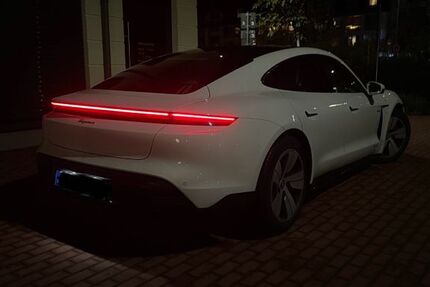 Porsche Taycan 88.700 km 46.000 &euro; Frankfurt 63067